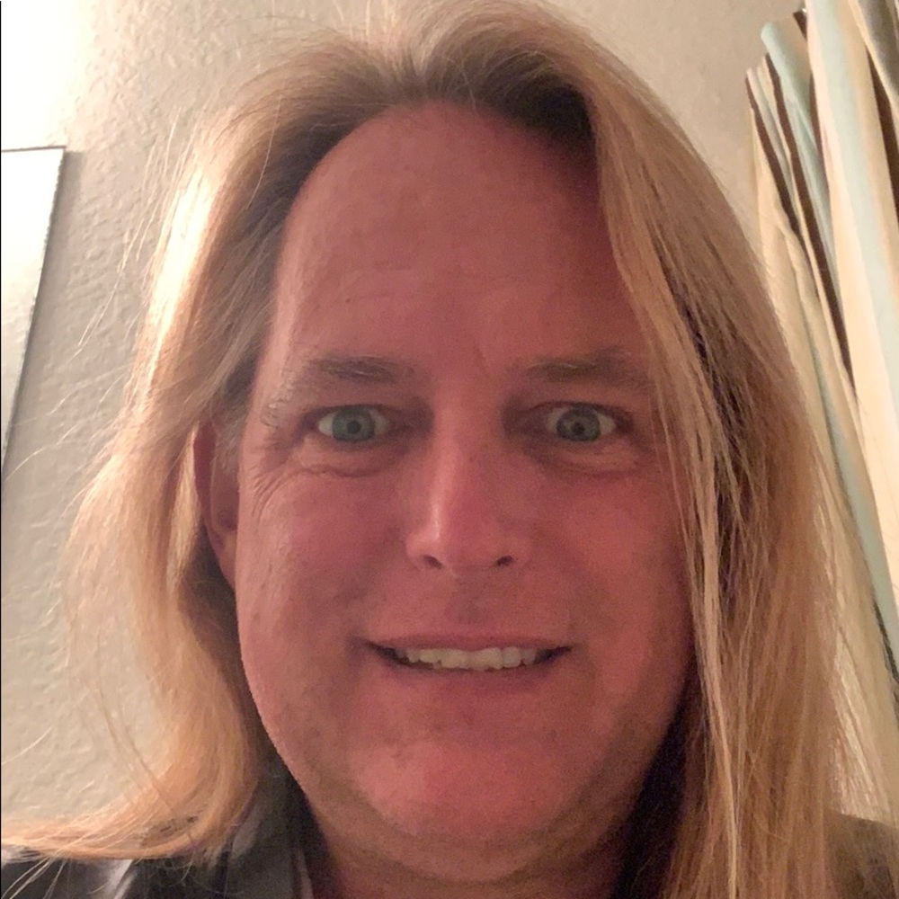 Meet your Posher, Chris